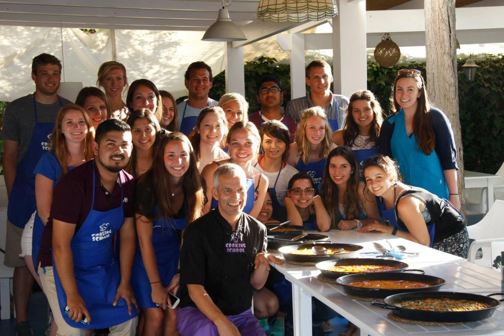 Focus Innova Pyme presenta Alicante 1850 y Cooking School, dos casos de éxito de Invat.tur Emprende