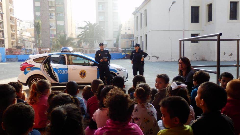 La Policia de la Generalitat ensenya a 300 xiquets de Castelló com preservar el Medi Ambient en una campanya de sensibilització educativa
