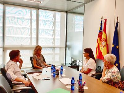 Bravo es reuneix amb representants de la Federació Empresarial de Centres de Formació de la Comunitat Valenciana
