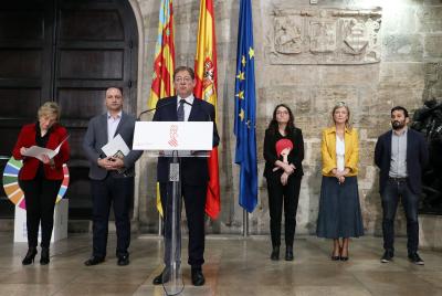 La Generalitat anuncia la suspensión de los espectáculos públicos, de las actividades recreativas y socioculturales y el cierre de bares, ...
