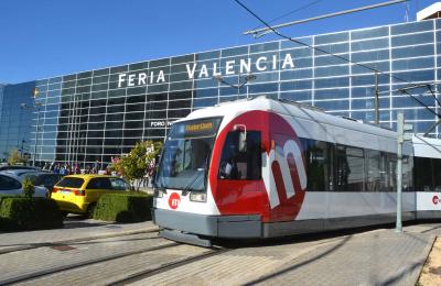 La Generalitat facilita el desplazamiento en tranvía a Feria Valencia con motivo de los exámenes de la Junta Qualificadora de Coneixements de Valencià