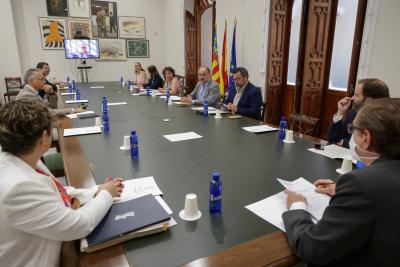 Joan Calabuig s’ha reunit amb el Patronat de la Fundació Comunitat Valenciana Regió Europea