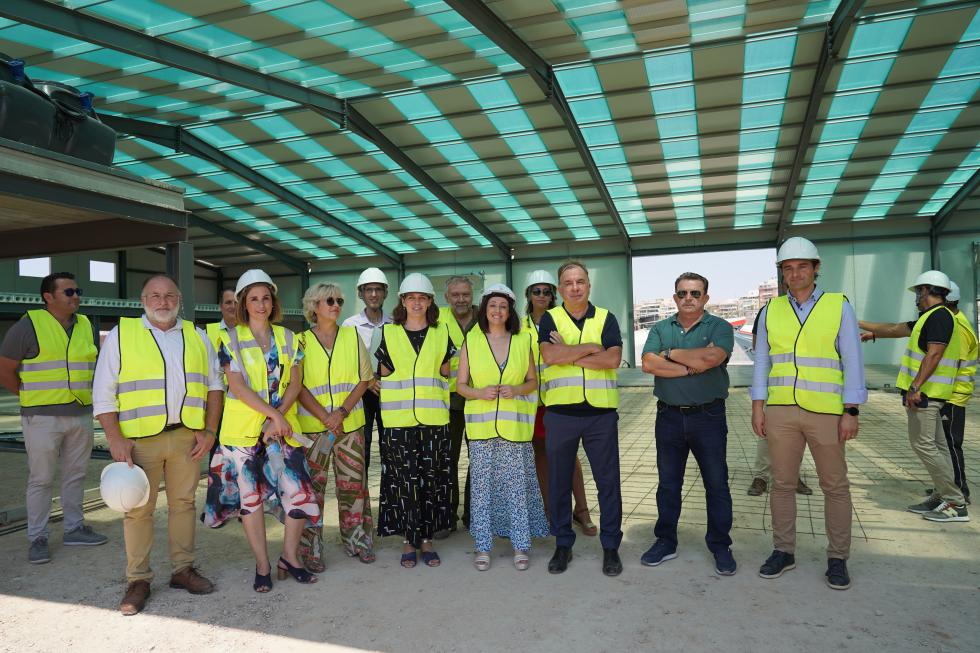 Rebeca Torró destaca la col·laboració publicoprivada per a obrir el port de Torrevieja a la ciutadania