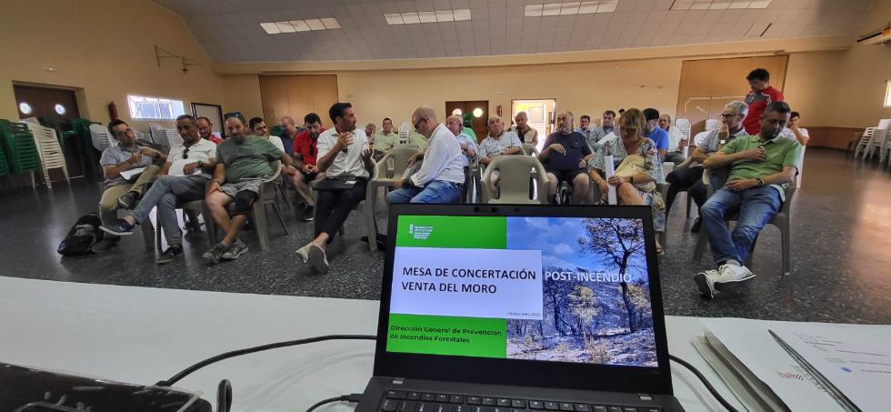 Transición Ecológica invertirá 550.000 euros en las primeras actuaciones postincendio en Venta del Moro