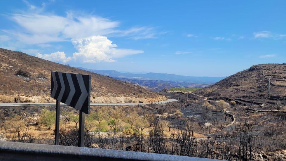 La Generalitat inverteix prop d’un milió d’euros per a condicionar els 50 quilòmetres de carreteres afectats pels incendis de Bejís i les Useres