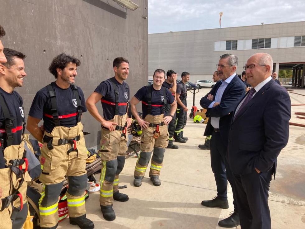 El IVASPE inicia la formación en Alicante con dos cursos dirigidos a 95 bomberos y bomberas