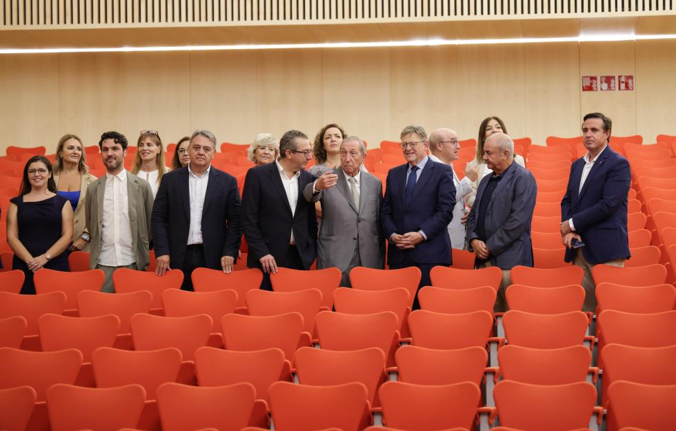Ximo Puig anuncia una inversión de 35 millones de euros para finalizar la construcción del Centro Cultural de Benidorm