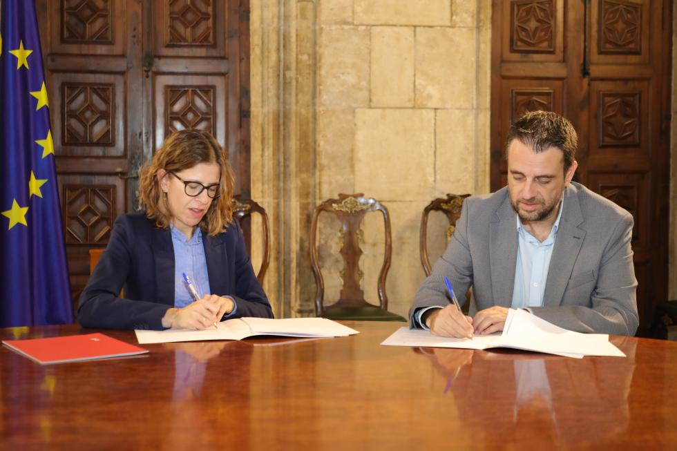 La Generalitat i la Unió de Periodistes col·laboren en la realització d’activitats per a la promoció de la professió periodística i el sector de ...