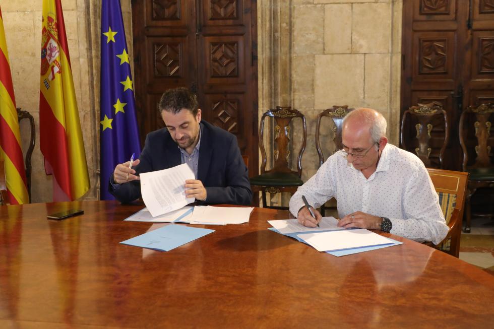 La Generalitat i l'FVMP col·laboren per a finançar l'emissió per 'streaming' dels continguts de les emissores municipals de la Comunitat Valenciana