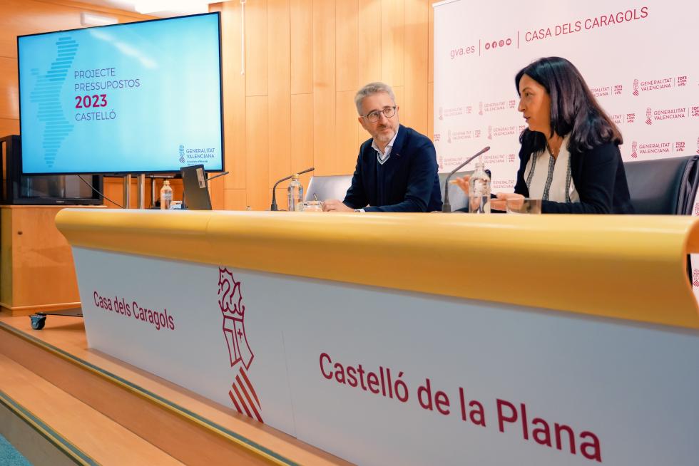 Arcadi España: “En aquests pressupostos hem fet tot l’esforç possible per a ajudar el sector ceràmic a superar la crisi”
