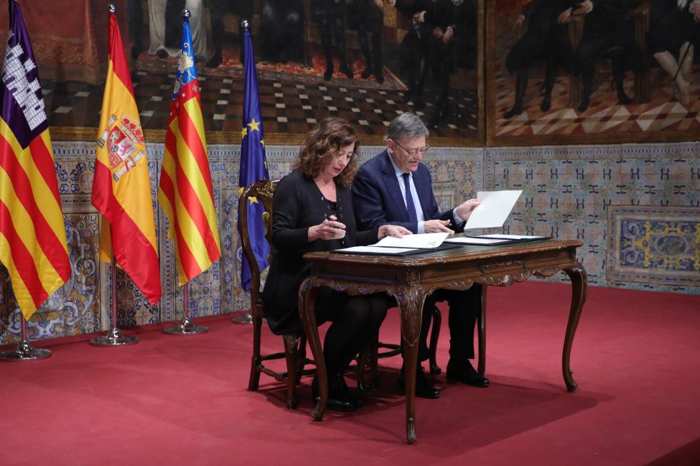 La Comunitat Valenciana y les Illes Balears acuerdan impulsar un programa Viatgem conjunto y solicitar al Gobierno la gestión de un fondo de ...