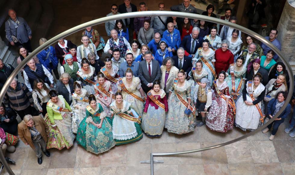 Ximo Puig enalteix la tasca dels centres Cevex, que “connecten” els valencians que viuen a l’exterior “amb la seua cultura i amb la seua terra”