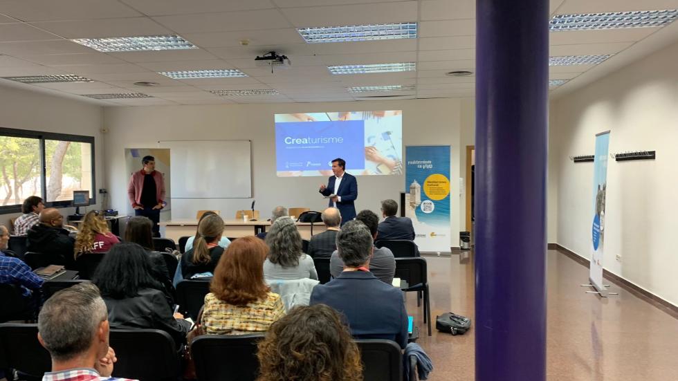 Campos presenta el Plan de Acción de la estrategia Creaturisme para 2023 en Alicante