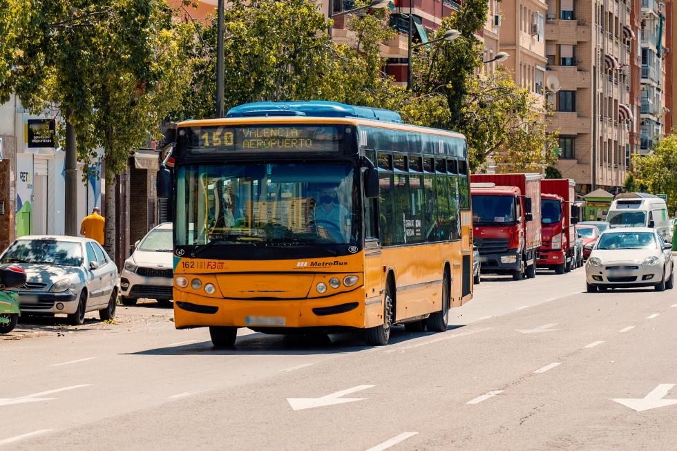 La Generalitat adjudica el servicio público de transporte que conecta los municipios de interior del Alto Palancia, Camp de Morvedre y Alto ...