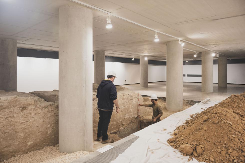 Les excavacions arqueològiques en la muralla de l’IVAM descobreixen la València del segle XI