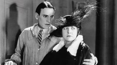 La Conselleria de Cultura projecta en la Filmoteca d’Estiu 'Una dona de París' (1923), de Charles Chaplin