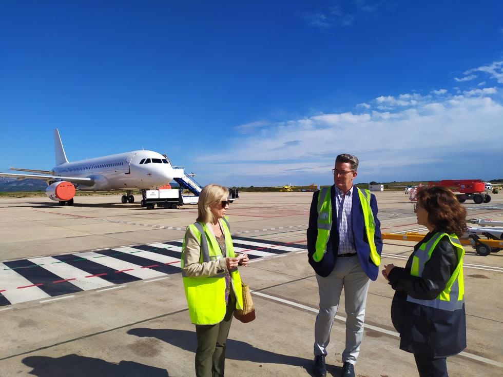 L'aeroport de Castelló acull una operativa xàrter per al desplaçament de representants del sector ceràmic a la fira Cersaie de Bolonya