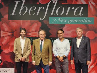 Aguirre destaca el dinamisme i el potencial exportador del sector de flors i plantes valencià