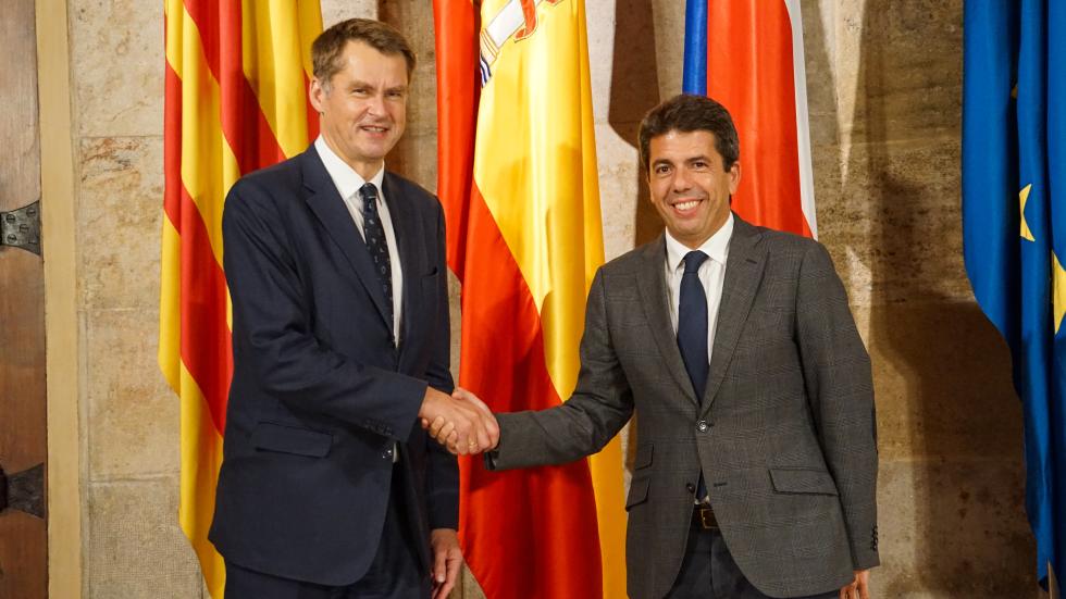 Carlos Mazón ha recibido al embajador de Reino Unido en España