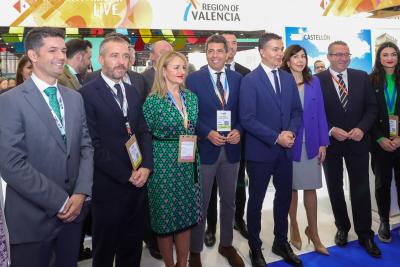 Carlos Mazón se reúne con el ministro de Industria, Comercio y Turismo en el estand de la Comunitat en la feria WTM