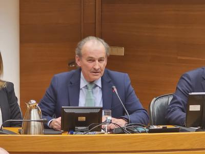 Aguirre presenta unos presupuestos para 2024 basados “en la realidad del sector, el rigor y las necesidades y problemas del mundo rural”