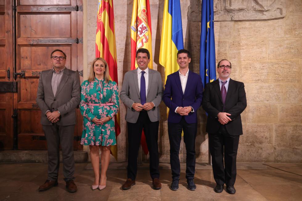 Carlos Mazón: “A la Comunitat Valenciana llevem barreres mentre uns altres a Espanya creen diferència i divisió”