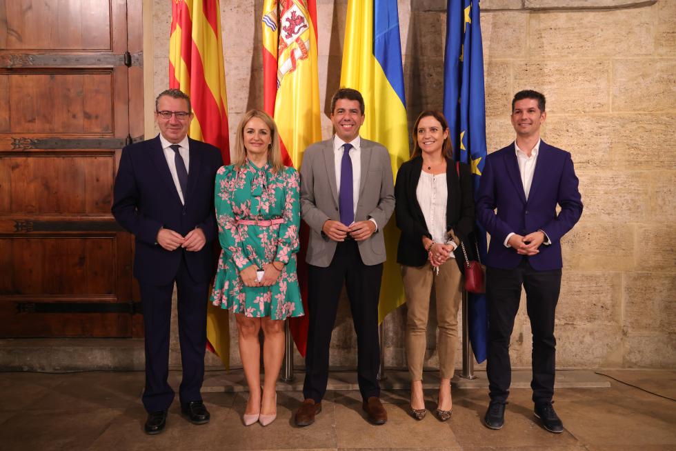 Carlos Mazón: “En la Comunitat Valenciana quitamos barreras mientras otros en España crean diferencia y división”