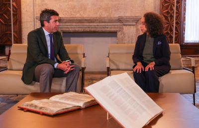 Carlos Mazón se reúne con la embajadora de EE.UU. en España