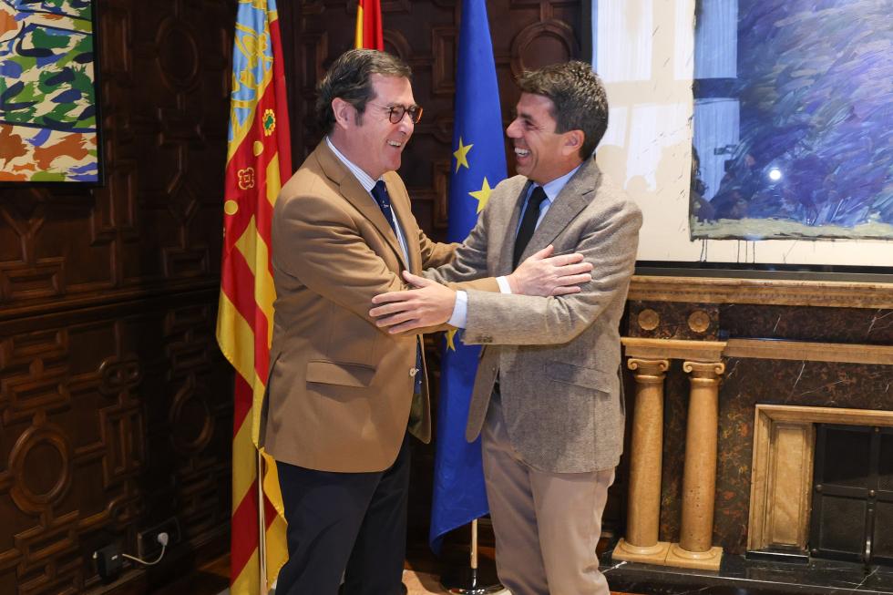 Imagen del artículo Carlos Mazón agradece el apoyo de la CEOE a las principales reivindicaciones de la Comunitat Valenciana