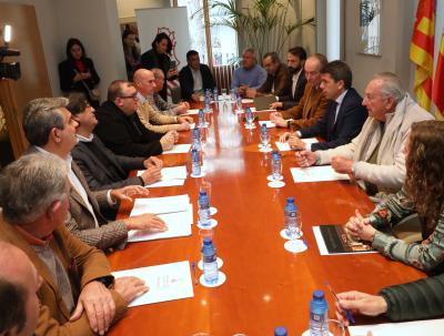 Carlos Mazón reitera el compromiso del Consell para defender las reivindicaciones de los agricultores en Madrid y Bruselas