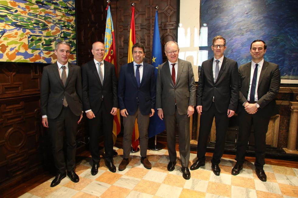 Imagen del artículo Carlos Mazón mantiene una reunión de trabajo con el equipo directivo de PowerCo y el Ministro-Presidente de Baja Sajonia