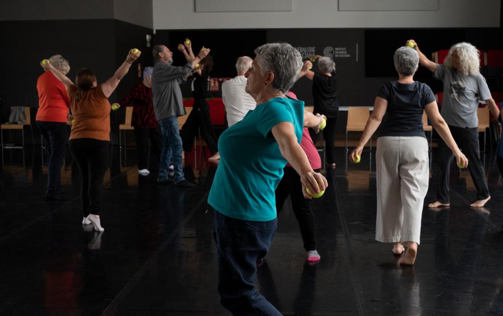 Imagen del artículo Dansa València programa tres actividades para fomentar el interés por la danza contemporánea